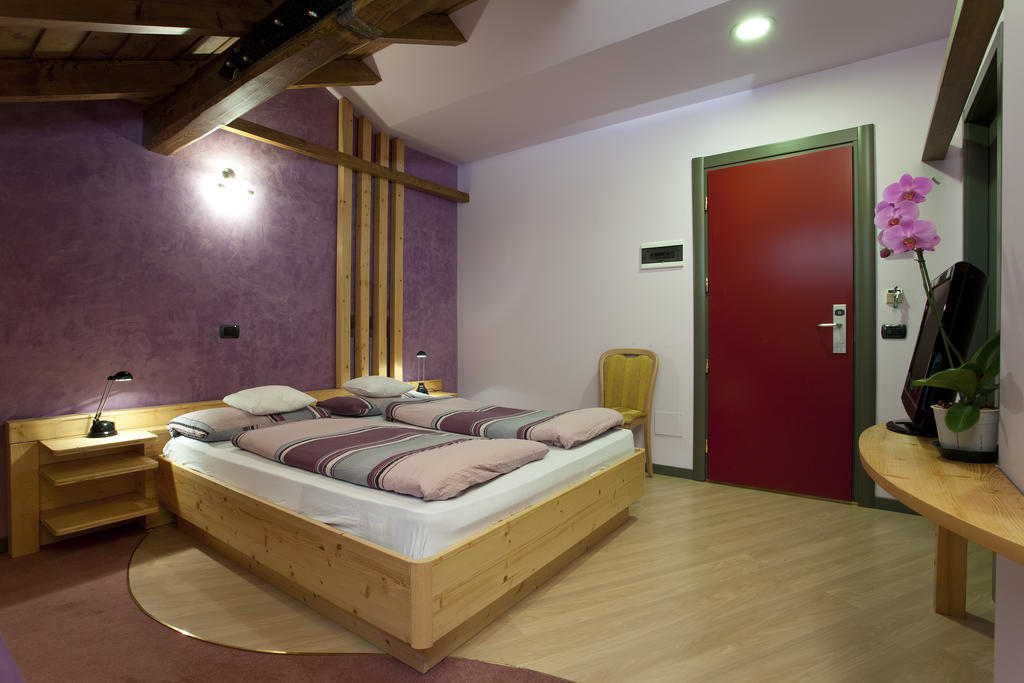 Hotel Marzia Livigno Exterior photo